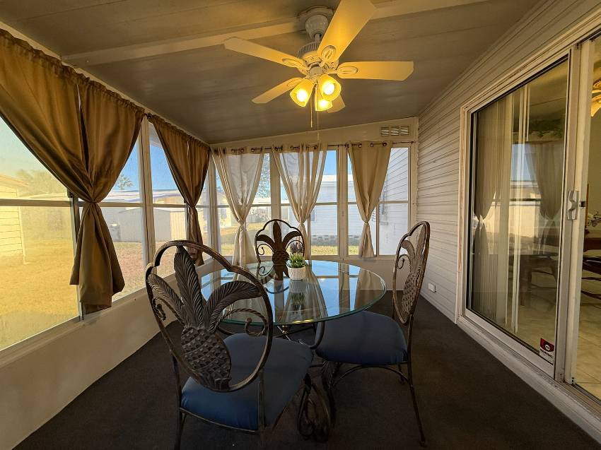 8204 Lemonwood Dr a Ellenton, FL Mobile or Manufactured Home for Sale